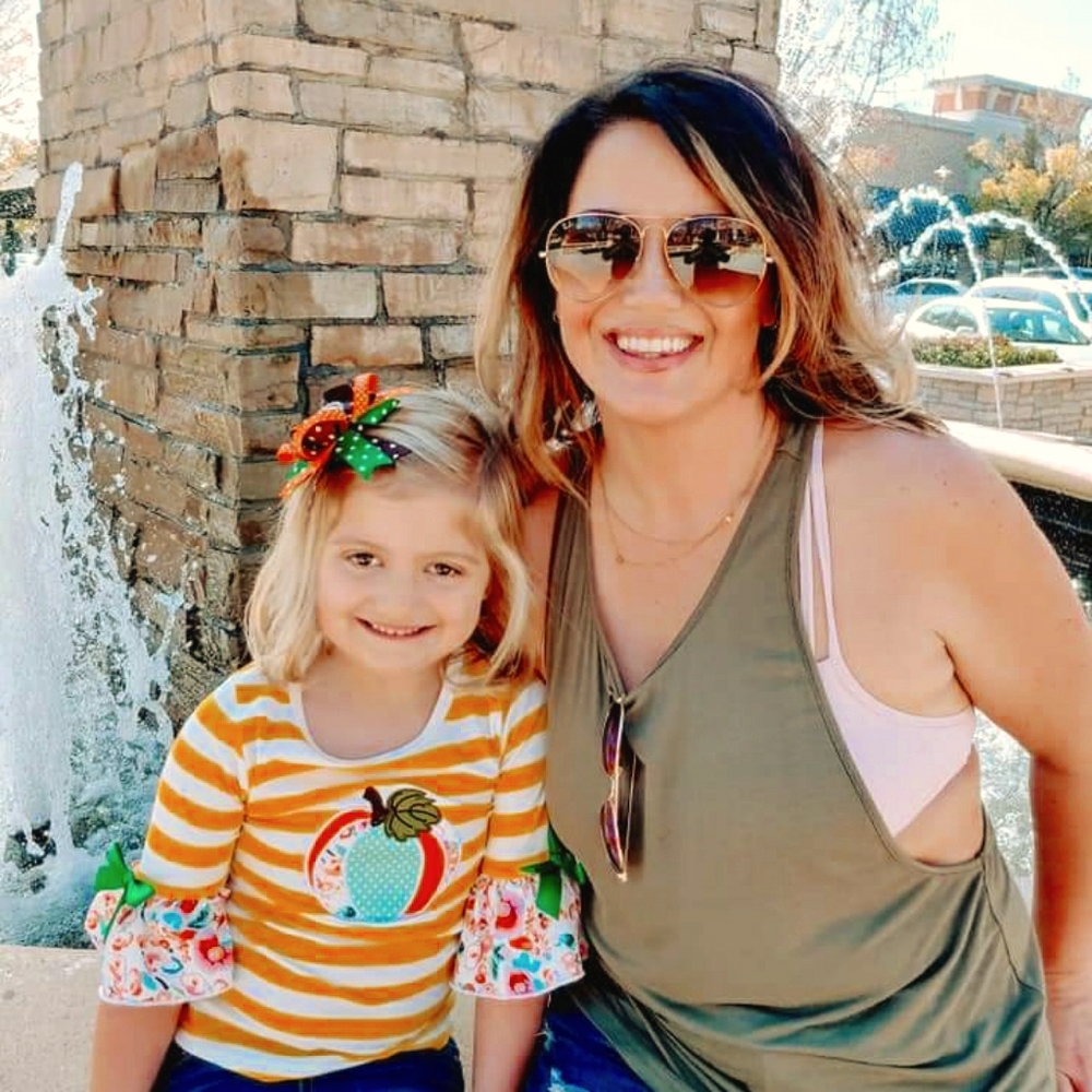 Meet your Posher, Tonya